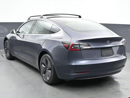 2020 Tesla Model 3 Standard Range