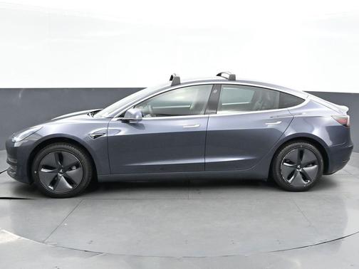 2020 Tesla Model 3 Standard Range