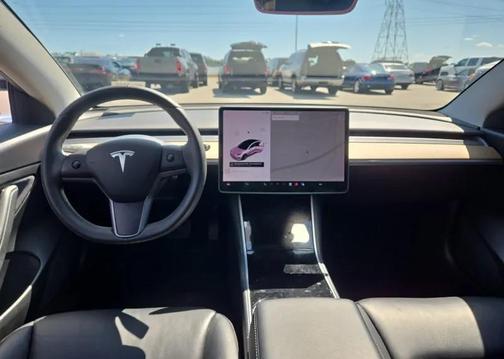 2020 Tesla Model 3 Standard Range