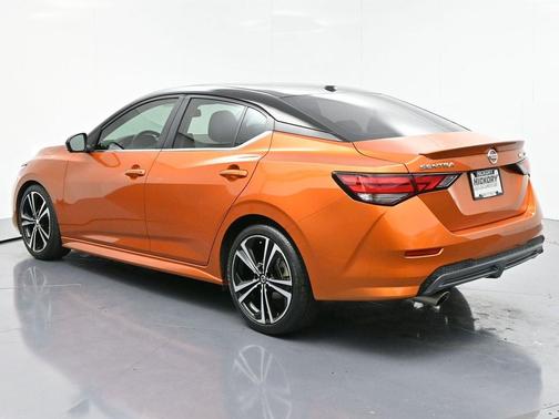 2020 Nissan Sentra SR