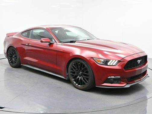 2016 Ford Mustang V6