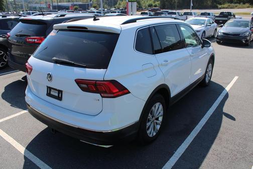 2018 Volkswagen Tiguan 2.0T SE