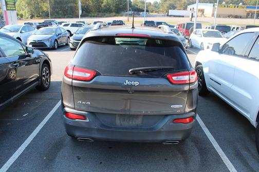 2017 Jeep Cherokee Latitude