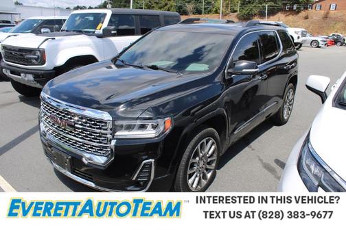 2023 GMC Acadia Denali