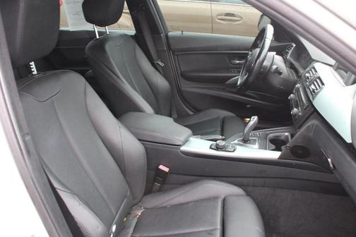 2015 BMW 320 i