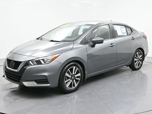 2020 Nissan Versa 1.6 SV