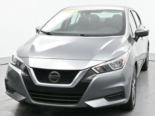 2020 Nissan Versa 1.6 SV