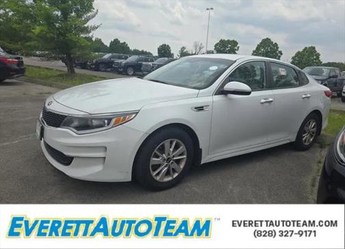 2017 Kia Optima LX