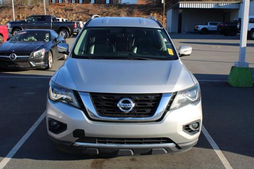 2020 Nissan Pathfinder SL 4WD