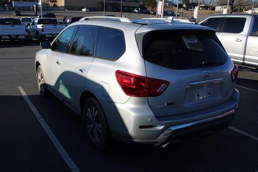 2020 Nissan Pathfinder SL 4WD