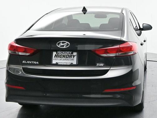 2017 Hyundai ELANTRA Value Edition
