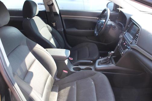 2017 Hyundai ELANTRA Value Edition