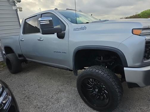 2021 Chevrolet Silverado 2500 High Country