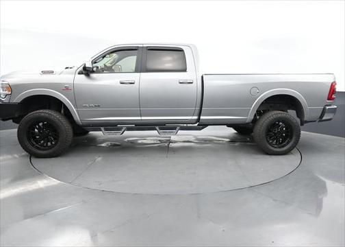 2020 RAM 2500 Laramie Crew Cab 4X4 8' Box