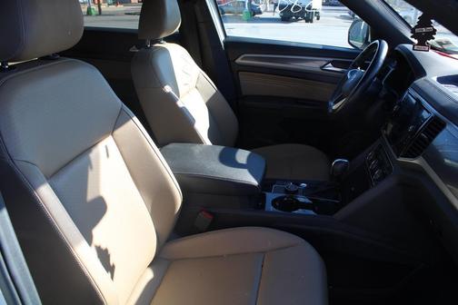 2020 Volkswagen Atlas Cross Sport 2.0T SEL