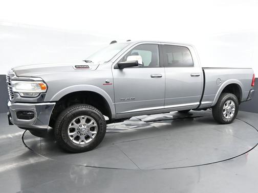 2021 RAM 2500 Laramie Crew Cab 4x4 6'4' Box
