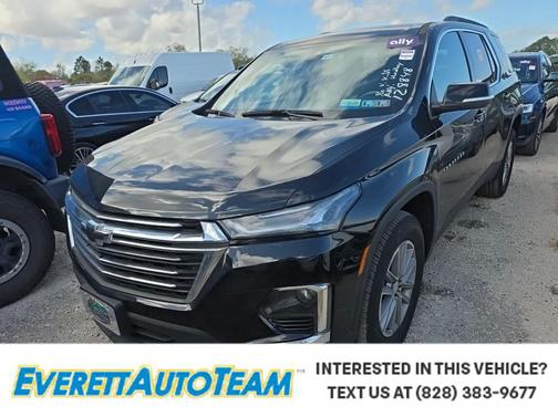 2022 Chevrolet Traverse LT Cloth