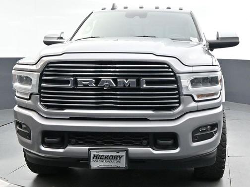2019 RAM 2500 Laramie Crew Cab 4x4 6'4' Box