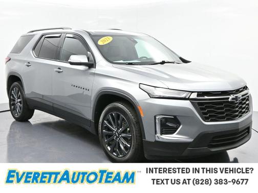 2023 Chevrolet Traverse RS