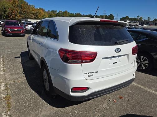 2019 Kia Sorento L