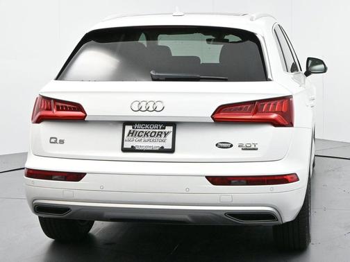 2018 Audi Q5 2.0T Premium Plus