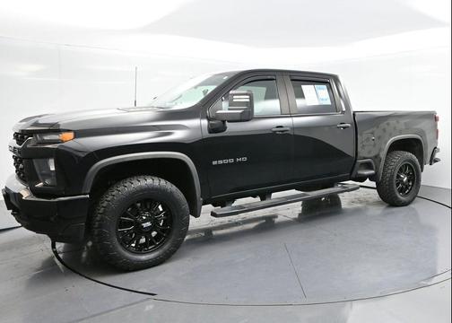 Mosaic Black Metallic 2022 Chevrolet Silverado 2500 Custom