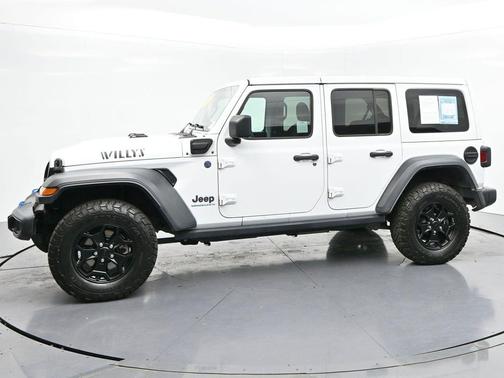 Bright White Clearcoat 2023 Jeep Wrangler 4xe Willys