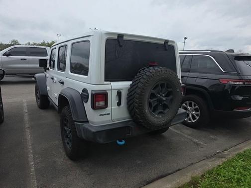 Bright White Clearcoat 2023 Jeep Wrangler 4xe Willys