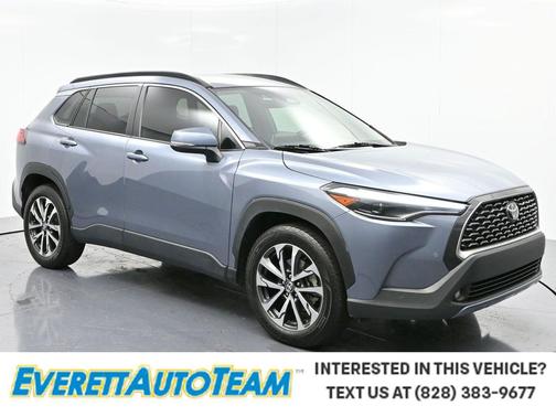 2023 Toyota Corolla Cross XLE