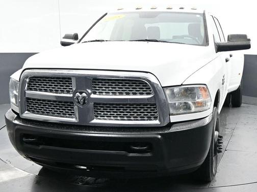 2018 RAM 3500 Tradesman Crew Cab 4x2 8' Box