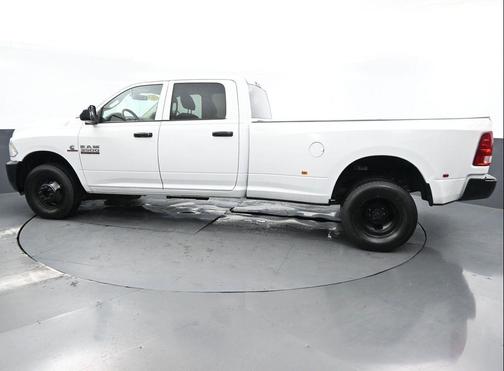 2018 RAM 3500 Tradesman Crew Cab 4x2 8' Box