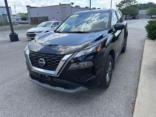 Super Black 2023 Nissan Rogue S