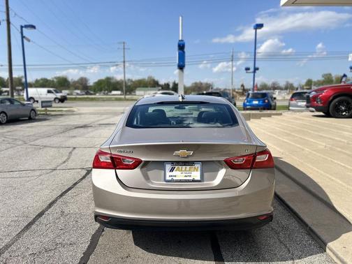 Mineral Gray Metallic 2023 Chevrolet Malibu FWD 1LT