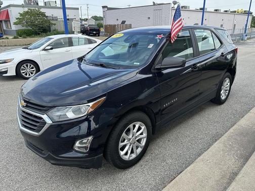 Midnight Blue Metallic 2020 Chevrolet Equinox LS