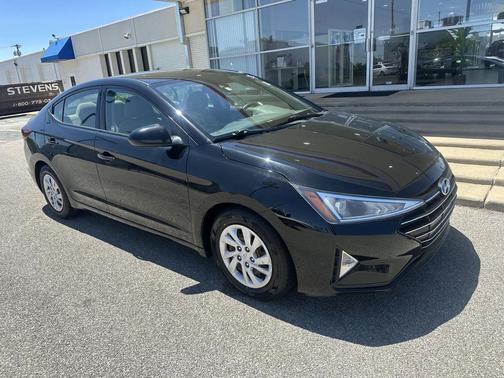 Phantom Black 2020 Hyundai ELANTRA SE