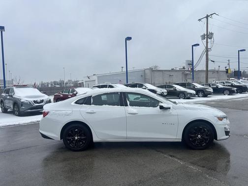 2024 Chevrolet Malibu FWD 1LT
