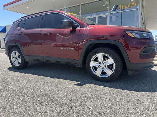 Velvet Red Pearlcoat 2022 Jeep Compass Latitude