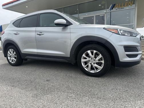 Stellar Silver 2020 Hyundai TUCSON Value