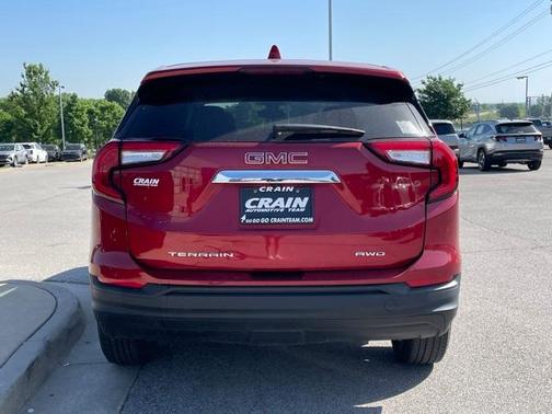 2022 GMC Terrain SLE