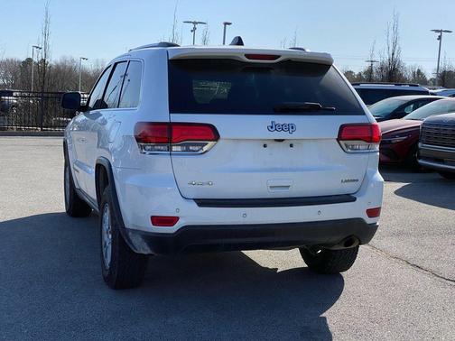 2020 Jeep Grand Cherokee Laredo E