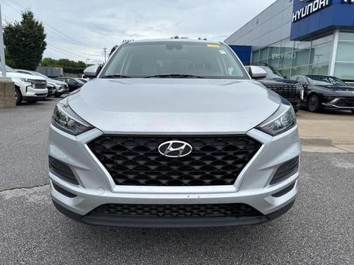 2021 Hyundai TUCSON SE
