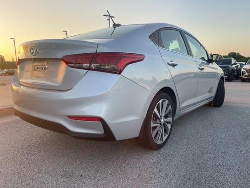 2021 Hyundai Accent Limited