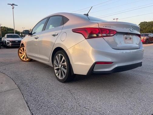 2021 Hyundai Accent Limited
