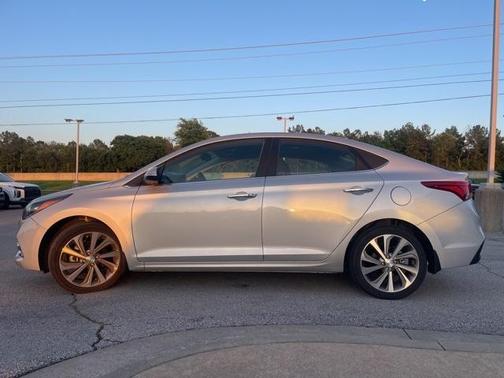 2021 Hyundai Accent Limited