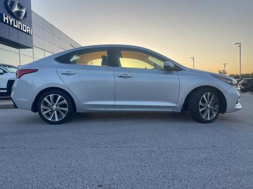 2021 Hyundai Accent Limited