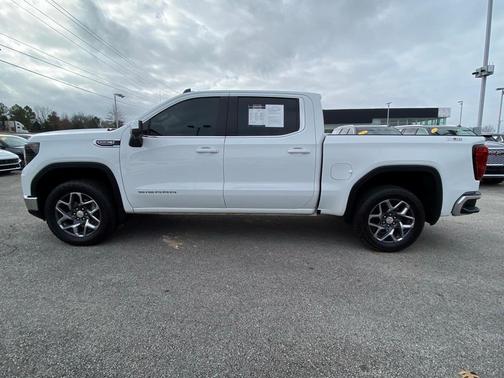 2025 GMC Sierra 1500 SLE