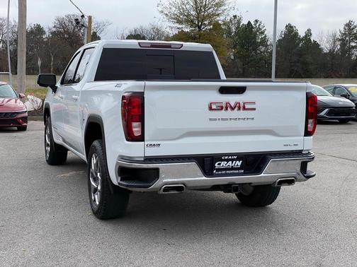 2025 GMC Sierra 1500 SLE