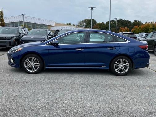 2018 Hyundai SONATA Sport