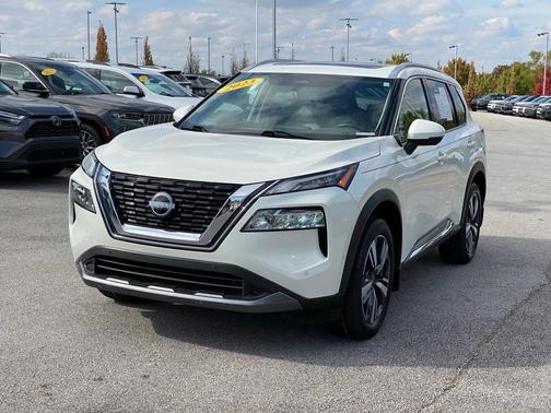 2023 Nissan Rogue SL