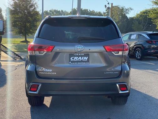 2017 Toyota Highlander Limited